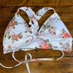 NWT floral triangle bikini with cross back straps‎